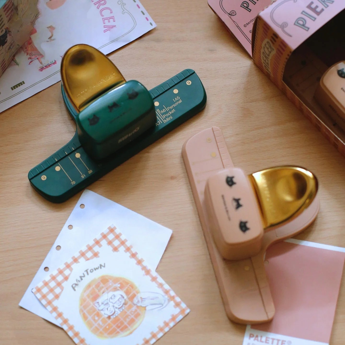 1pc three-hole puncher, ergonomic handle, handmade diary scrapbook, suitable for school and office organizing supplies